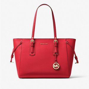 Voyager Medium Crossgrain Leather Tote Bag